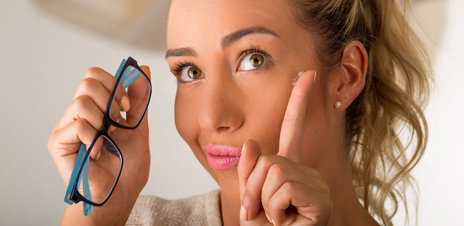 How much does it cost to get contacts?